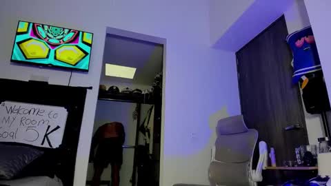 Andrew Johnson online show from 20, 12, 2025