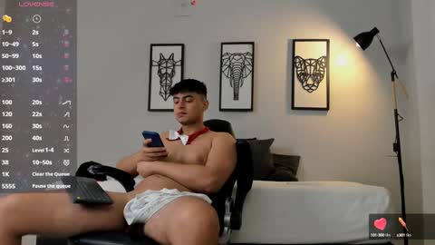 Snapshot of andrewlamar77 chatting on 9, 2, 2025 Andrewlamar21 online show from 9, 2, 2025