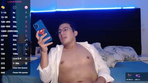 Snapshot of andrewmhilton_ chatting on 13, 1, 2025 andrewmhilton_ online show from 13, 1, 2025