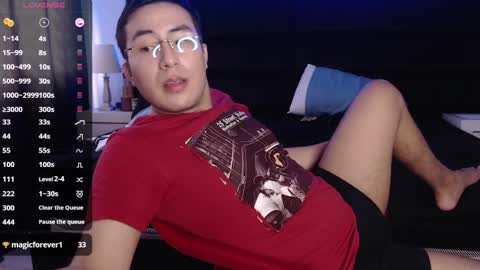 Snapshot of andrewmhilton_ chatting on 4, 2, 2025 andrewmhilton_ online show from 4, 2, 2025