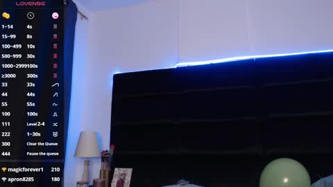 Snapshot of andrewmhilton_ chatting on 7, 2, 2025 andrewmhilton_ online show from 7, 2, 2025