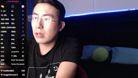 Snapshot of andrewmhilton_ chatting on 11, 2, 2025 andrewmhilton_ online show from 11, 2, 2025