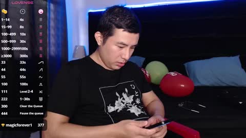 Snapshot of andrewmhilton_ chatting on 16, 2, 2025 andrewmhilton_ online show from 16, 2, 2025