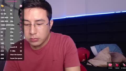 Snapshot of andrewmhilton_ chatting on 19, 2, 2025 andrewmhilton_ online show from 19, 2, 2025