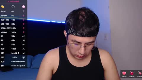 Snapshot of andrewmhilton_ chatting on 25, 2, 2025 andrewmhilton_ online show from 25, 2, 2025