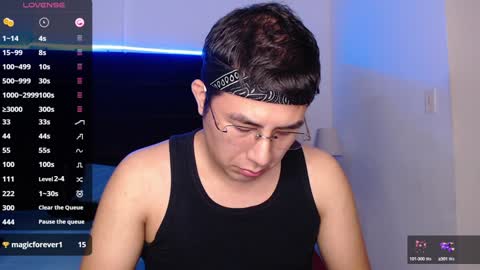 Snapshot of andrewmhilton_ chatting on 26, 2, 2025 andrewmhilton_ online show from 26, 2, 2025