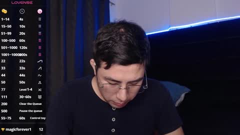 Snapshot of andrewmhilton_ chatting on 11, 3, 2025 andrewmhilton_ online show from 11, 3, 2025