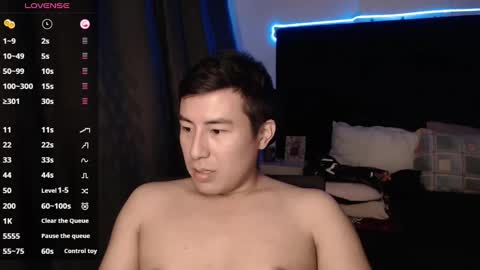 Snapshot of andrewmhilton_ chatting on 11, 9, 2025 andrewmhilton_ online show from 11, 9, 2025