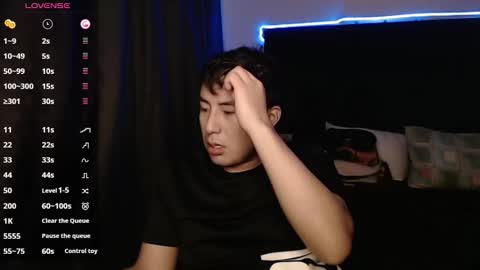 Snapshot of andrewmhilton_ chatting on 17, 9, 2025 andrewmhilton_ online show from 17, 9, 2025