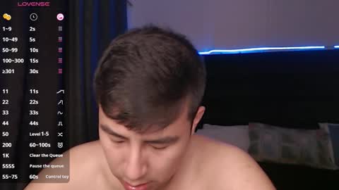 Snapshot of andrewmhilton_ chatting on 21, 9, 2025 andrewmhilton_ online show from 21, 9, 2025