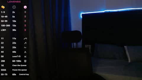 Snapshot of andrewmhilton_ chatting on 25, 9, 2025 andrewmhilton_ online show from 25, 9, 2025