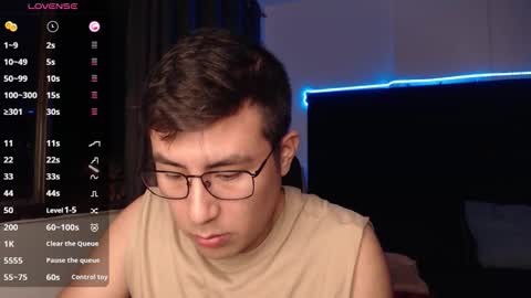 Snapshot of andrewmhilton_ chatting on 6, 10, 2025 andrewmhilton_ online show from 6, 10, 2025