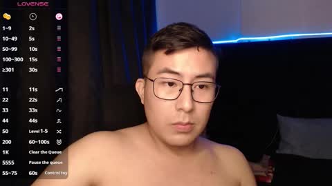 Snapshot of andrewmhilton_ chatting on 9, 10, 2025 andrewmhilton_ online show from 9, 10, 2025