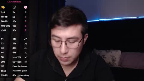 Snapshot of andrewmhilton_ chatting on 7, 11, 2025 andrewmhilton_ online show from 7, 11, 2025