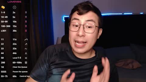 Snapshot of andrewmhilton_ chatting on 10, 11, 2025 andrewmhilton_ online show from 10, 11, 2025