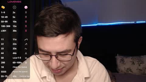 Snapshot of andrewmhilton_ chatting on 16, 11, 2025 andrewmhilton_ online show from 16, 11, 2025