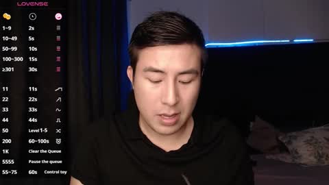 Snapshot of andrewmhilton_ chatting on 17, 11, 2025 andrewmhilton_ online show from 17, 11, 2025