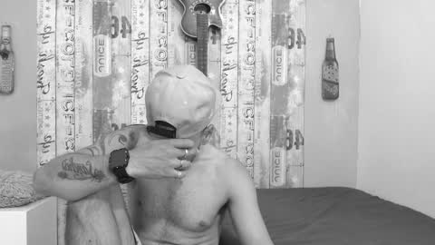   online show from 10, 1, 2025