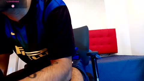   online show from 25, 10, 2025