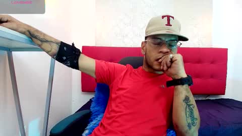   online show from 1, 11, 2025