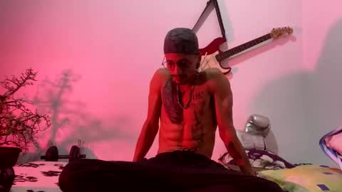 Snapshot of andreys315501 chatting on 16, 11, 2025 Andreysramses online show from 16, 11, 2025