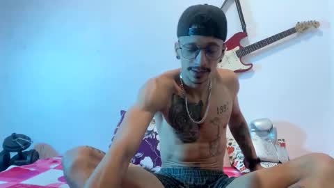 Snapshot of andreys315501 chatting on 4, 12, 2025 Andreysramses online show from 4, 12, 2025