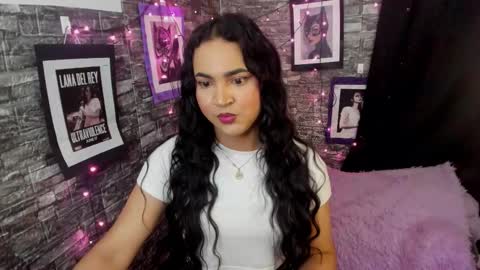 Snapshot of andrys_hot chatting on 6, 3, 2026 Andrys online show from 6, 3, 2026