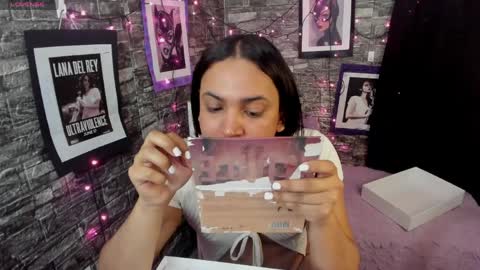 Snapshot of andrys_hot chatting on 29, 3, 2026 Andrys online show from 29, 3, 2026