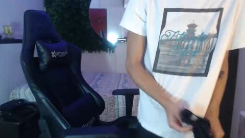 Snapshot of andy_dan1 chatting on 7, 1, 2025 andy_dan1 online show from 7, 1, 2025