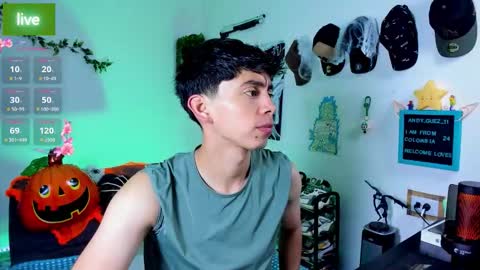 Snapshot of andy_guez_11 chatting on 23, 10, 2025 andy_guez_11 online show from 23, 10, 2025