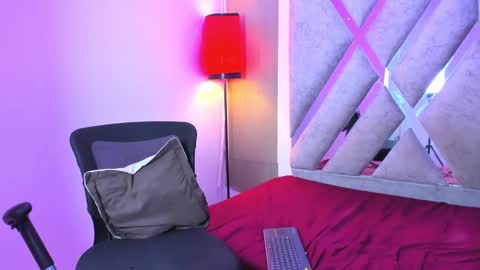 andy_jones7 online show from 27, 9, 2025