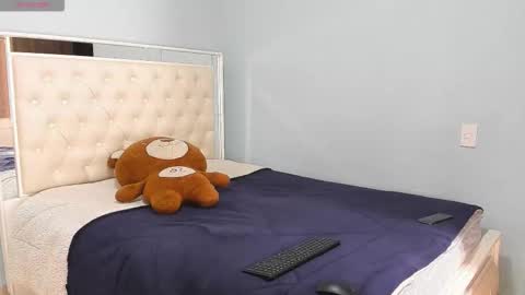 Snapshot of andyy_big_cock chatting on 19, 10, 2025 Andy online show from 19, 10, 2025