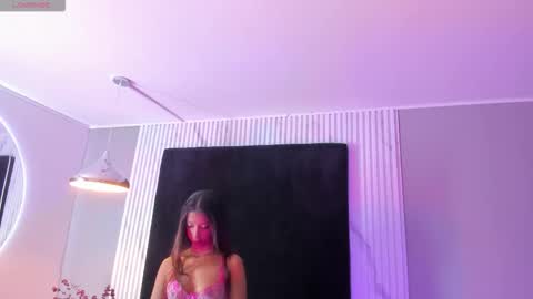ANEE SAVAL online show from 4, 10, 2025