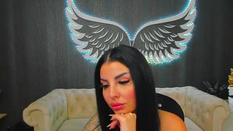 Anne online show from 25, 1, 2025