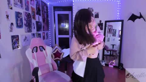 Snapshot of anette_sf chatting on 4, 3, 2025 Anette Scorpio online show from 4, 3, 2025