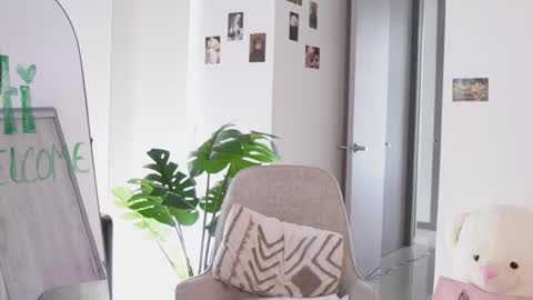 Angel online show from 25, 3, 2026