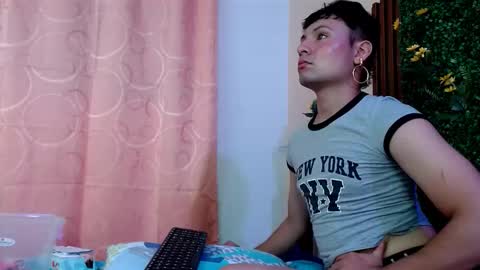 Snapshot of angel666smit chatting on 6, 11, 2025 angel online show from 6, 11, 2025