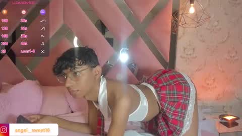   online show from 4, 12, 2024