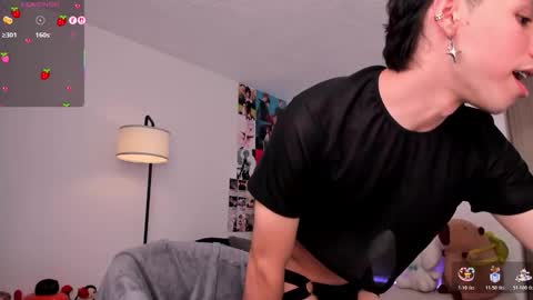 Angel   help me with 100 thumbs up online show from 22, 11, 2025