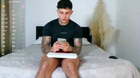 angel_boy01 online show from 5, 11, 2025