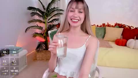 Snapshot of angel_claire chatting on 15, 11, 2025 Claire - be back soon online show from 15, 11, 2025