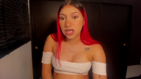 Snapshot of angel_copper chatting on 12, 12, 2024 Angie indepent model online show from 12, 12, 2024