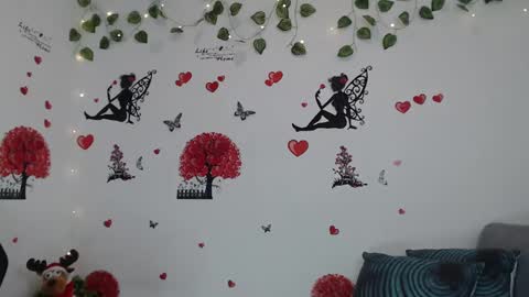 Angel Curl online show from 10, 12, 2024