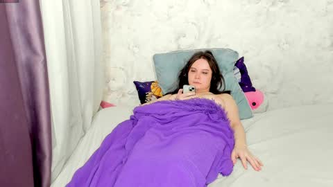 Snapshot of angel_doll585 chatting on 22, 2, 2025 Fallen Angel online show from 22, 2, 2025