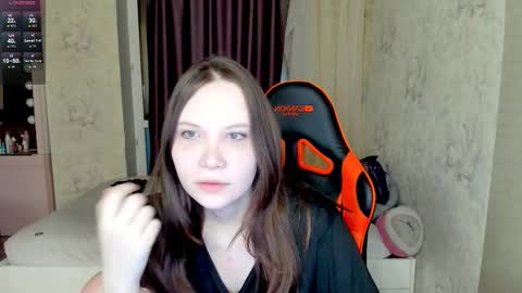 Snapshot of angel_doll585 chatting on 16, 11, 2025 Fallen Angel online show from 16, 11, 2025