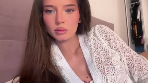 isia online show from 5, 4, 2026