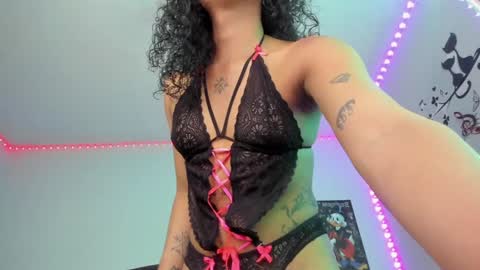 ngel  EVERYDAY from 2145 to 0500am Colombia hour online show from 13, 1, 2025