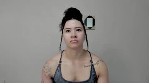 Snapshot of angel_martins chatting on 15, 10, 2025 Angel online show from 15, 10, 2025