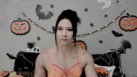 Snapshot of angel_martins chatting on 30, 10, 2025 Angel online show from 30, 10, 2025