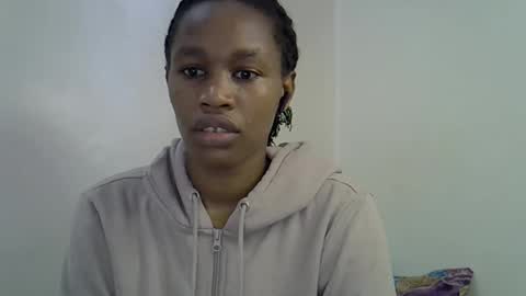 Snapshot of angel_mia5 chatting on 3, 12, 2025 angel_mia5 online show from 3, 12, 2025